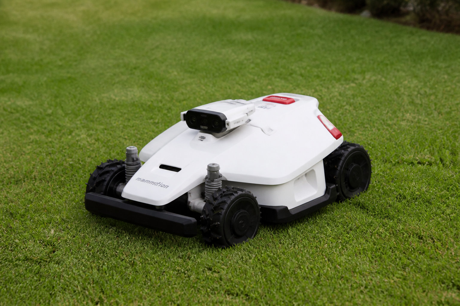 Mammotion Luba 2 AWD : la force brute sans fil
